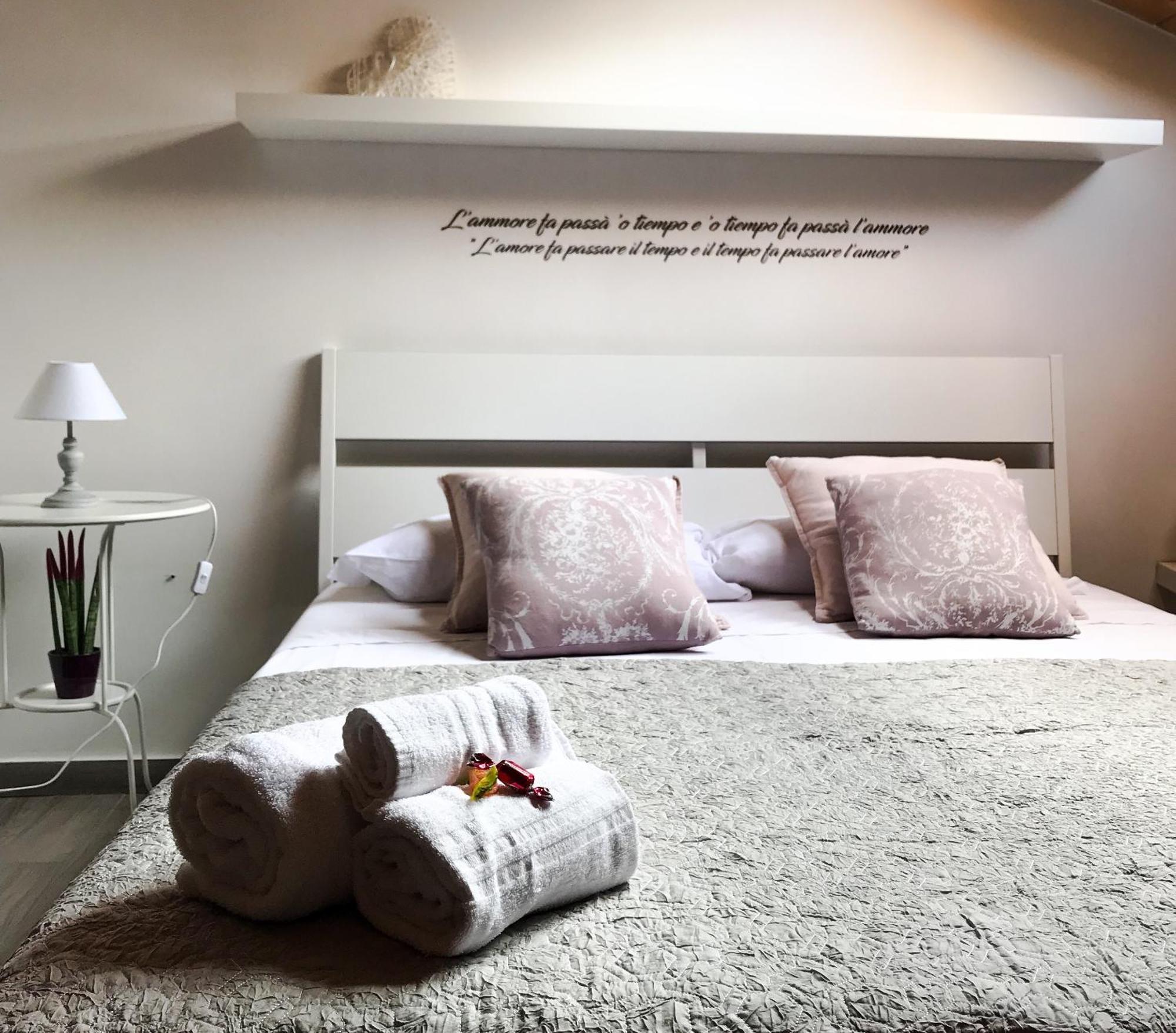 Na Bona Nuttata Bed & Breakfast Napoli Exterior foto