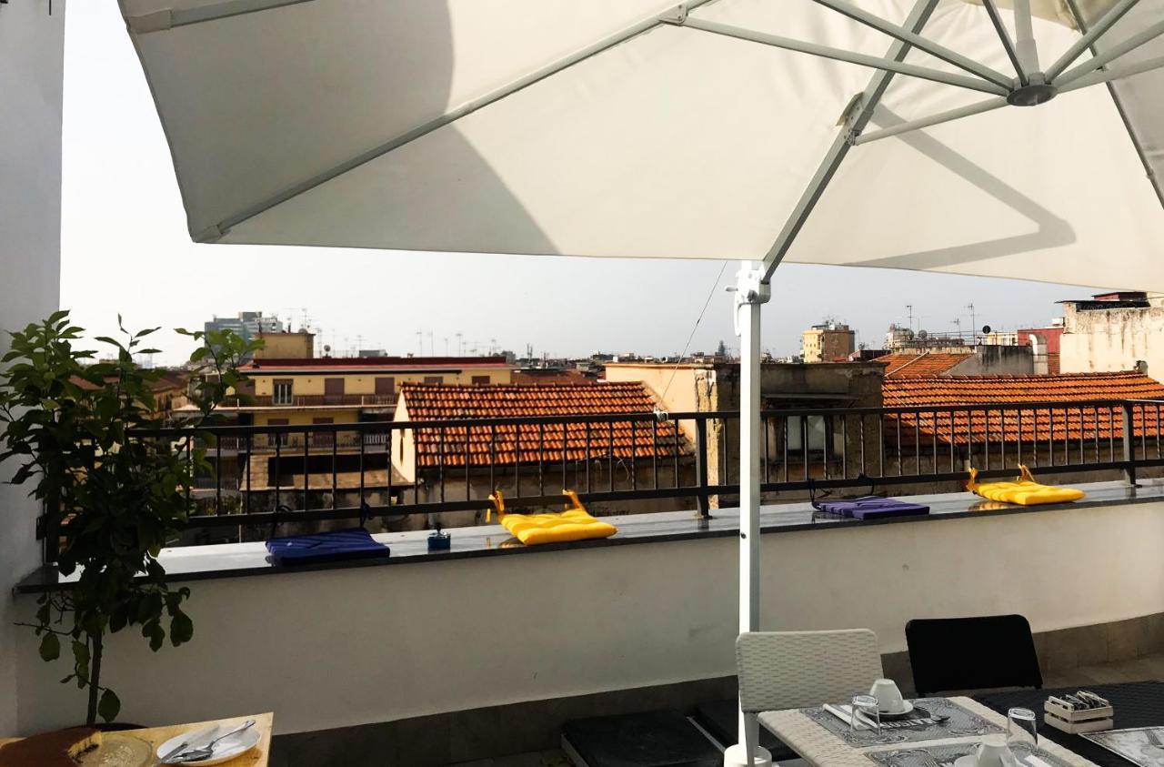 Na Bona Nuttata Bed & Breakfast Napoli Exterior foto